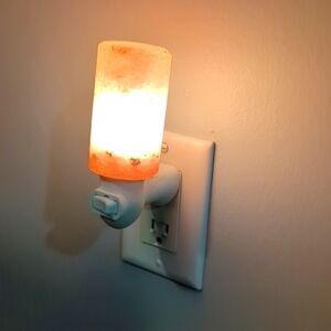 Himalayan salt night light